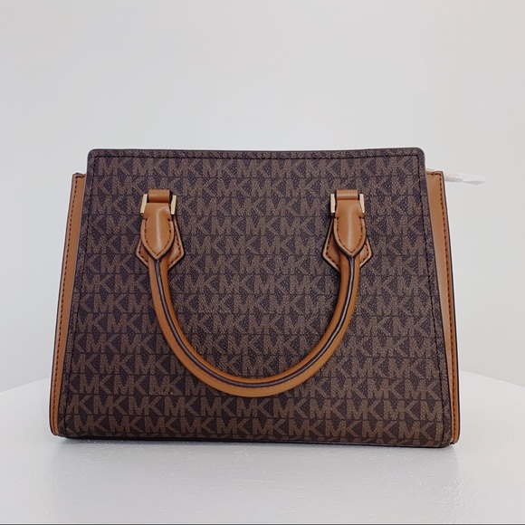 Michael Kors Hope Medium Messenger Bag - Picture 8 of 14